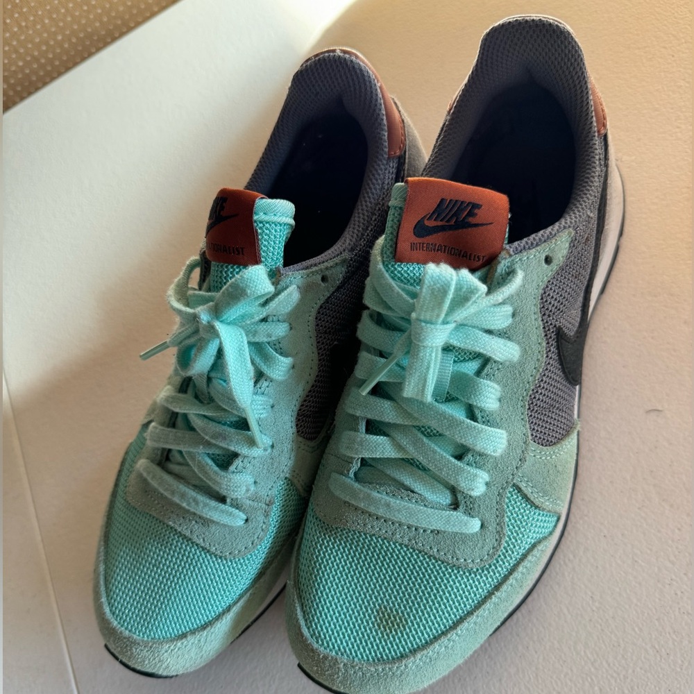 Size 7 - Nike Internationalist Artisan Teal